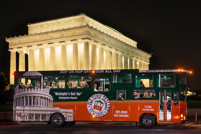 Ten Must See Sights in Washington DC - Monuments by Moonlight Tour